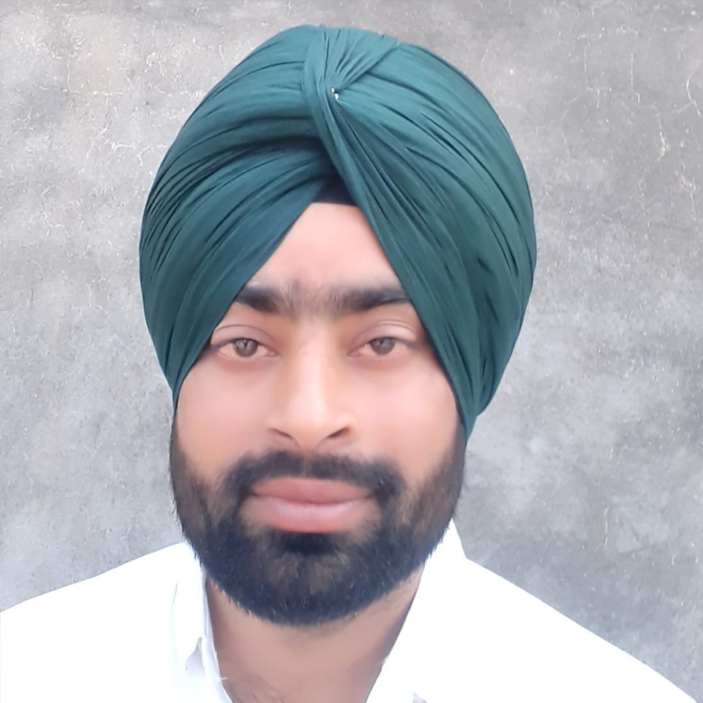 Chamkaur Singh, Graphic Designer at Webhi5